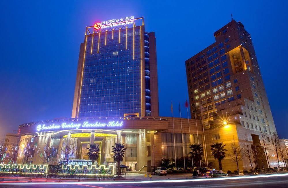 Century Sunshine Hotel - Emeishan Dış mekan fotoğraf